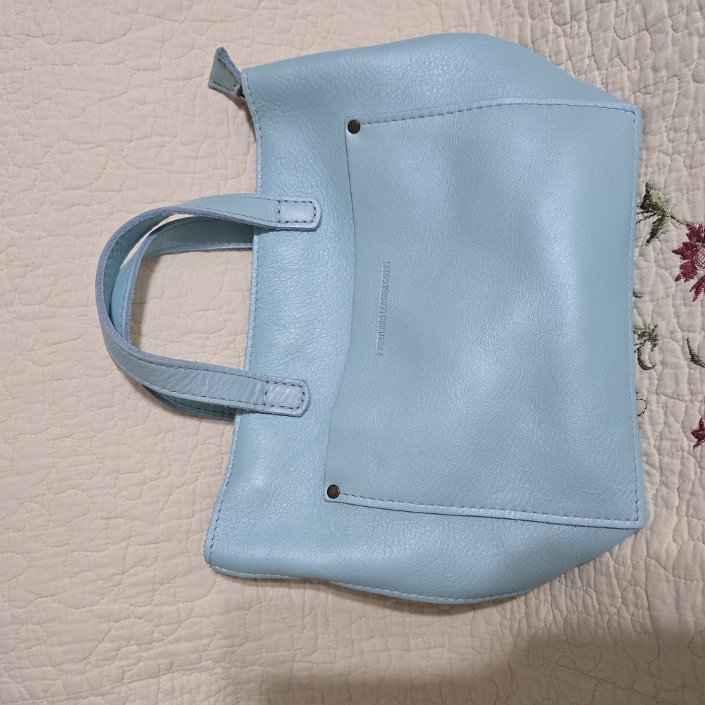 Portland Leather Cabo, Mini Zip Crossbody